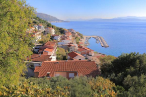 Apartments by the sea Podgora, Makarska - 2594